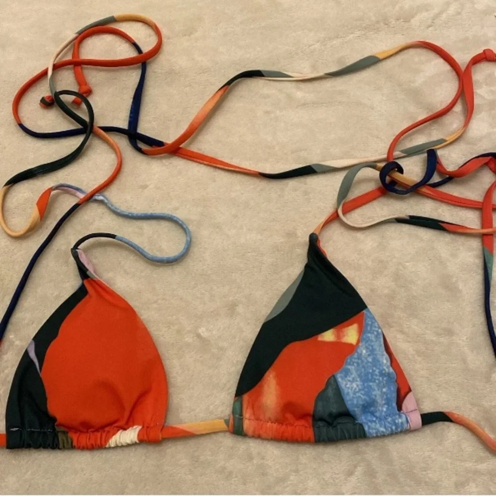 SHEIN Multicolor Wrap Bikini Top